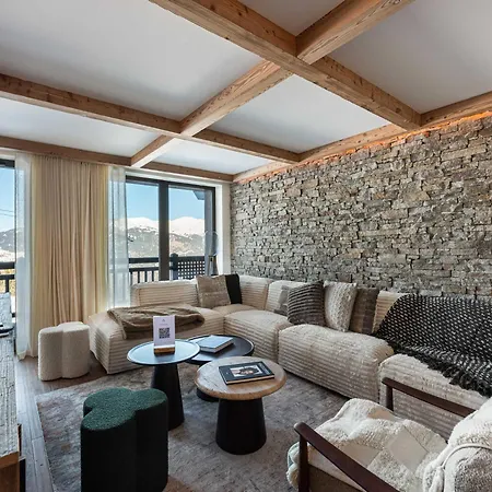 1850: Neuf Au Pied Des Pistes Avec Piscine Et - Fr-1-564-102 Courchevel